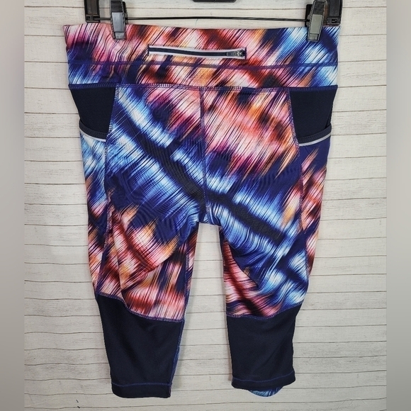 ATHLETA MULTI COLOR CARPI LEGGINGS, SZ MEDIUM - Picture 7 of 8